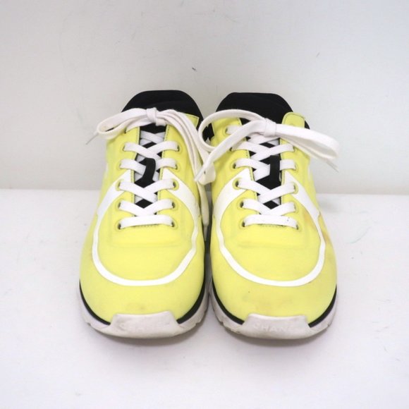 CHANEL CC LYCRA SNEAKERS NEON YELLOW SIZE 37 - Picture 5 of 12